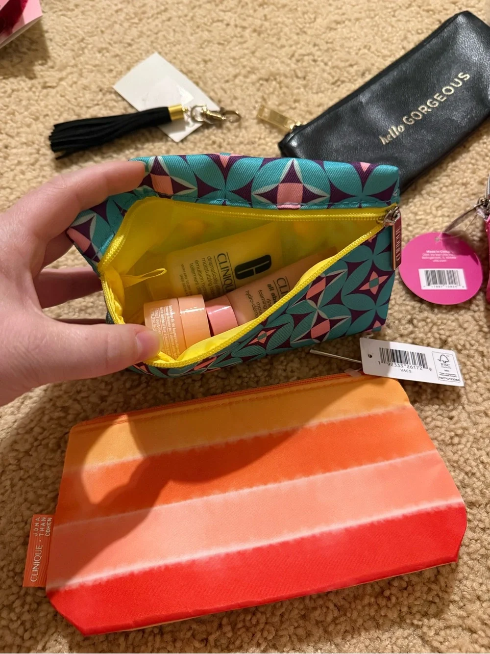 **NEW** Bundle of Beauty Products/Bags